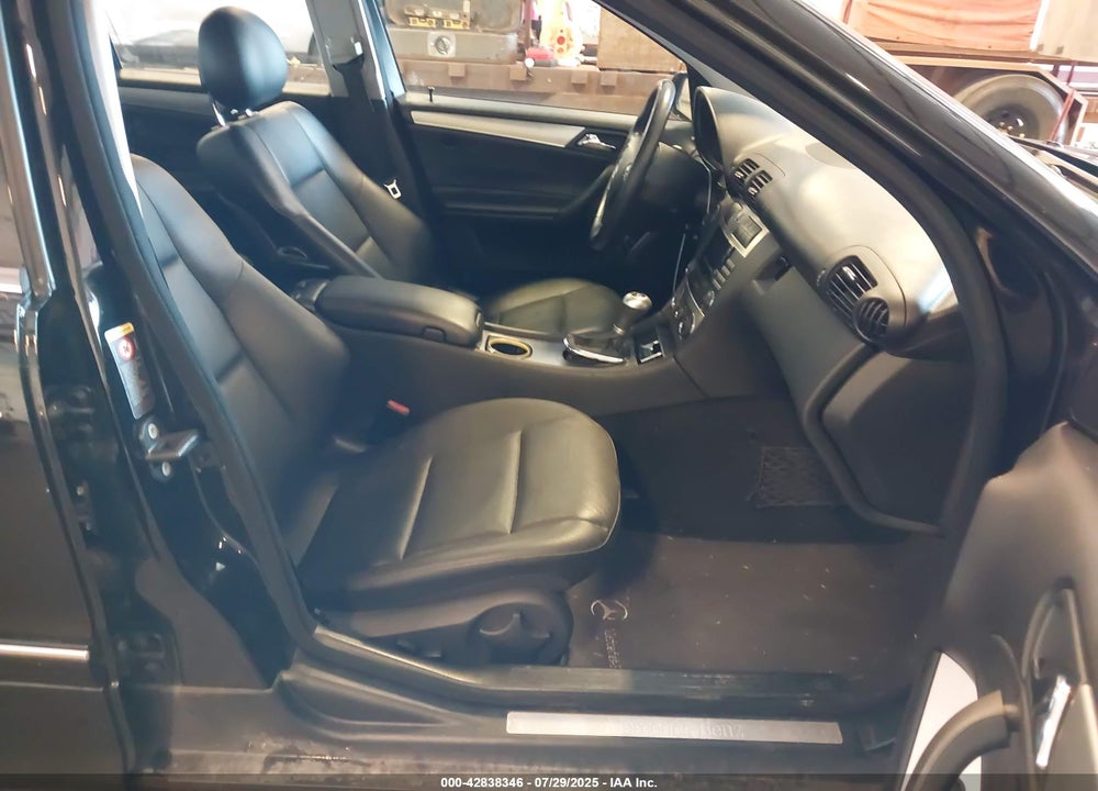 2005 MERCEDES-BENZ C 230 KOMPRESSOR SPORT VIN: WDBRF40J45F606202