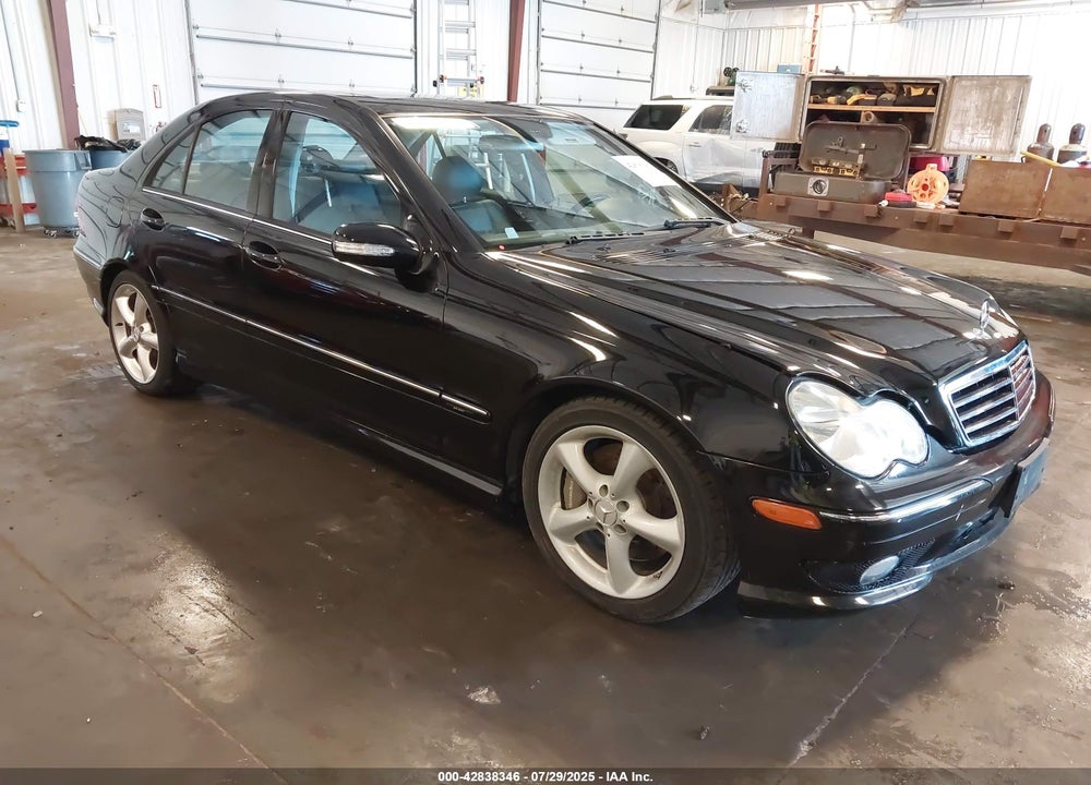 2005 MERCEDES-BENZ C 230 KOMPRESSOR SPORT VIN: WDBRF40J45F606202