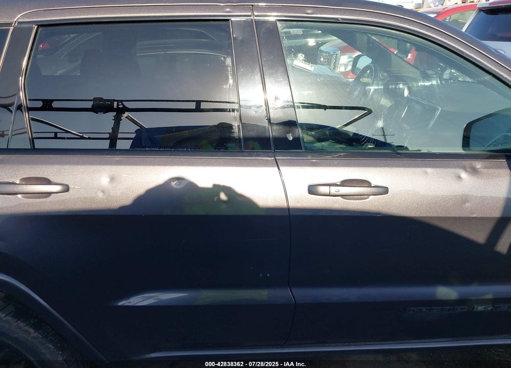 2018 JEEP GRAND CHEROKEE VIN: 1C4RJFAG0JC501621