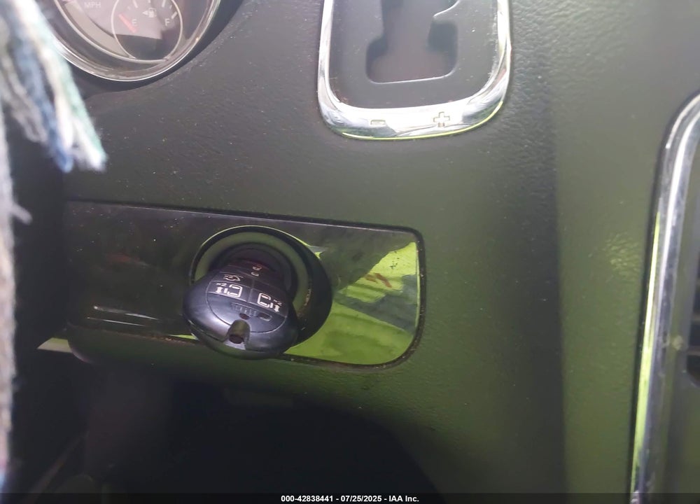 2014 DODGE GRAND CARAVAN SXT VIN: 2C4RDGCG4ER392023
