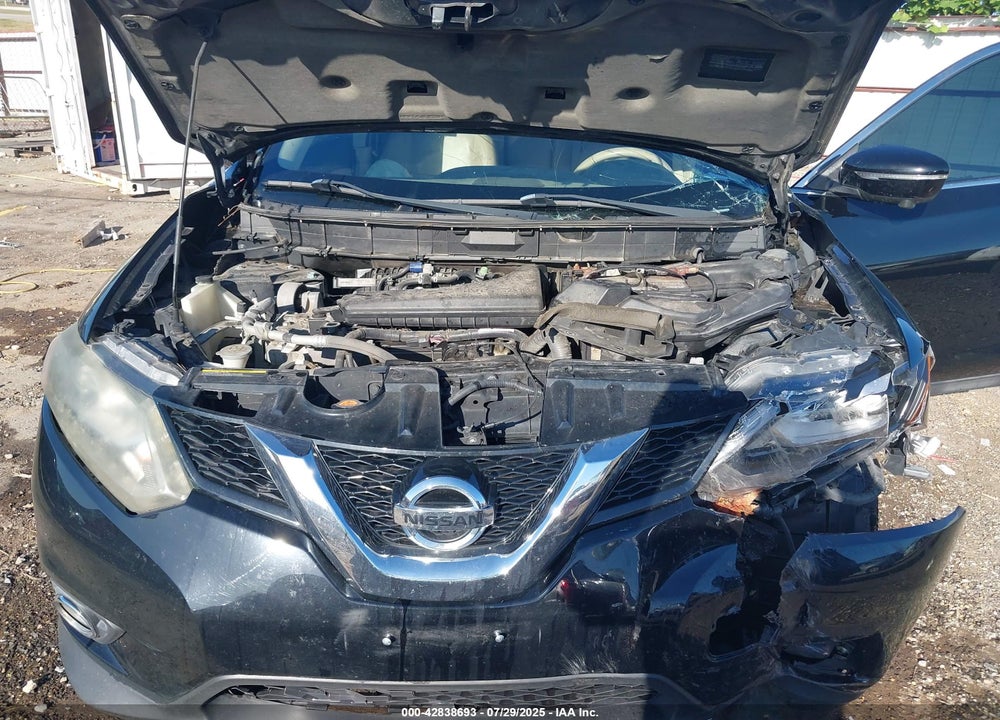 2015 NISSAN ROGUE VIN: 5N1AT2MV2FC774640
