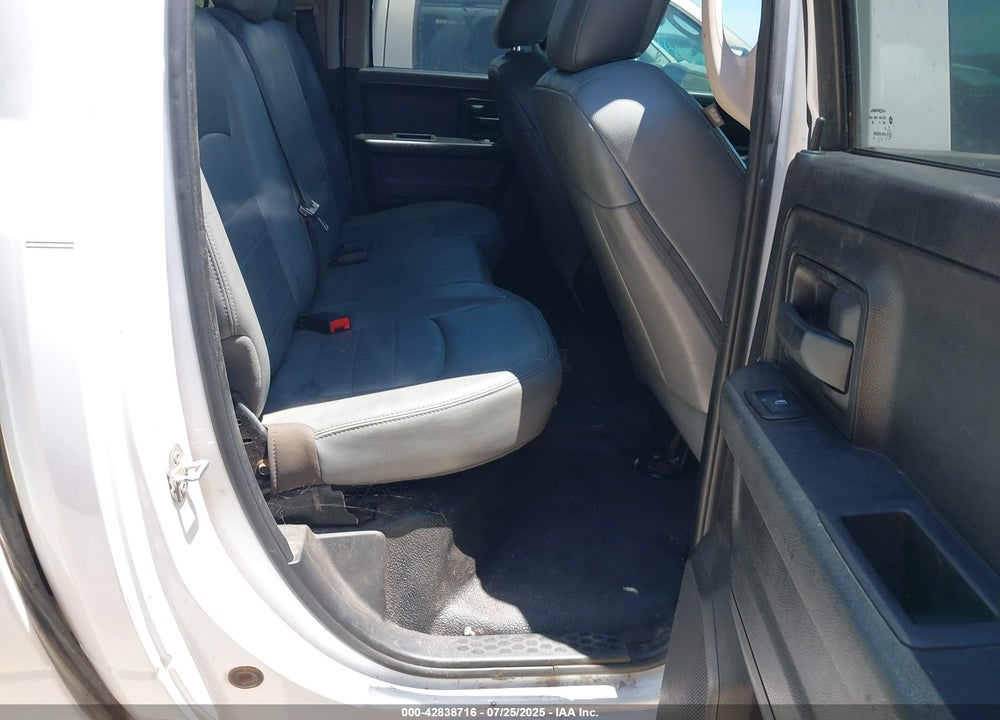 2015 RAM 1500 TRADESMAN VIN: 1C6RR6FG7FS542799