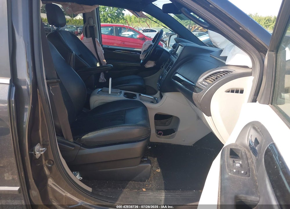 2016 DODGE GRAND CARAVAN VIN: 2C4RDGCG4GR383437