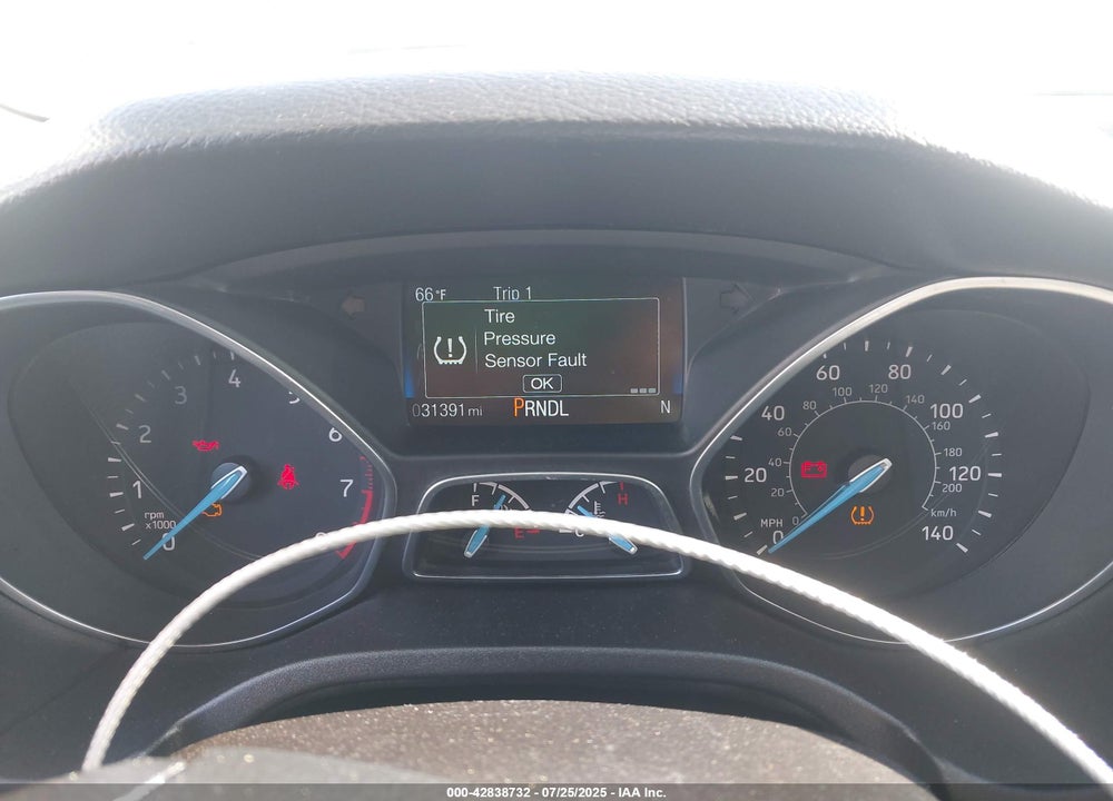 2013 FORD FOCUS VIN: 1FADP3K29DL184782