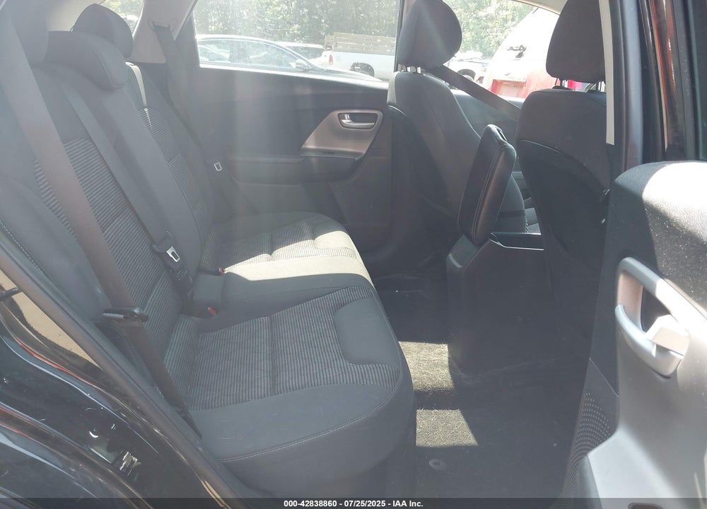 2017 KIA NIRO VIN: KNDCB3LC0H5078761
