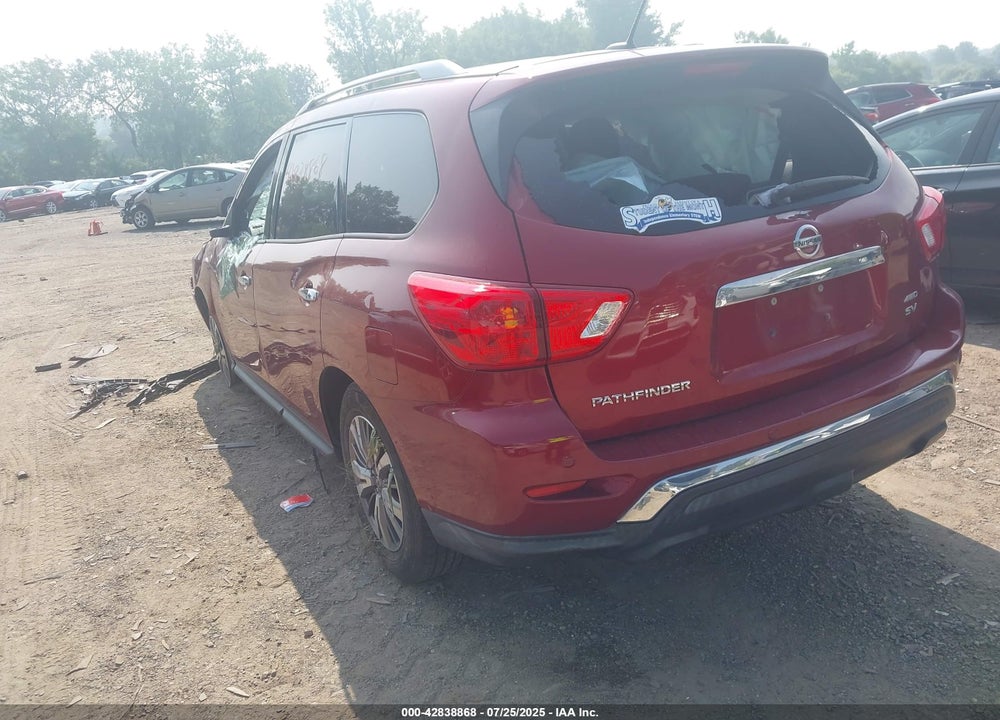 2018 NISSAN PATHFINDER VIN: 5N1DR2MM1JC668272