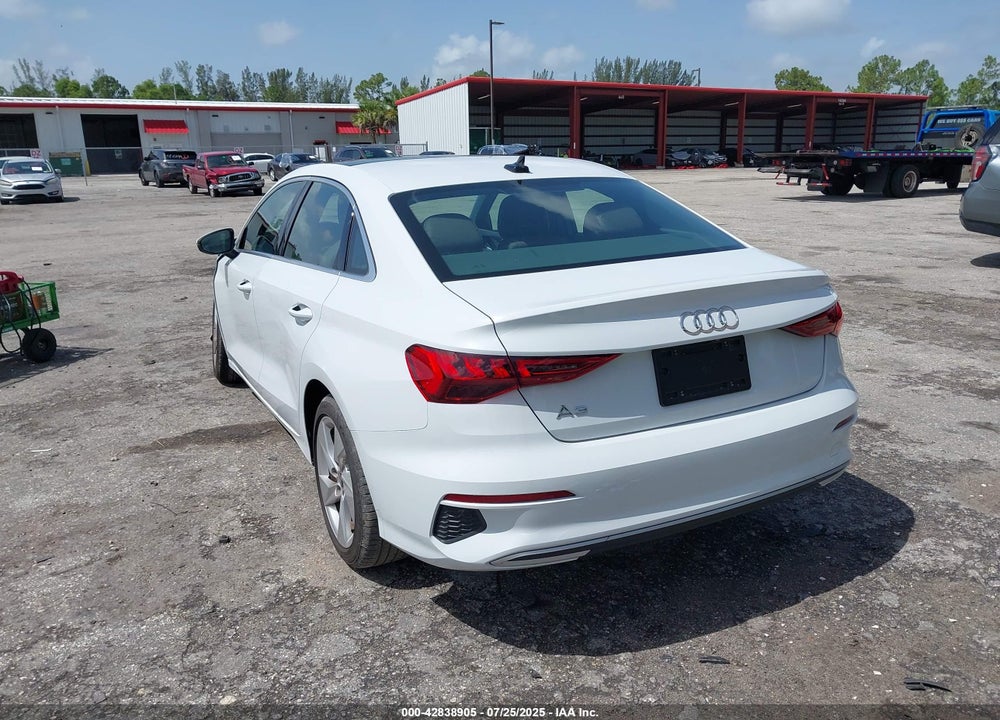 2023 AUDI A3 PREMIUM 40 TFSI FRONT-WHEEL DRIVE S TRONIC VIN: WAUAUDGYXPA143129