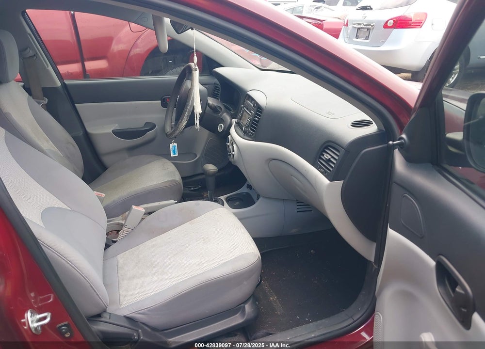 2010 HYUNDAI ACCENT VIN: KMHCN4AC6AU431849