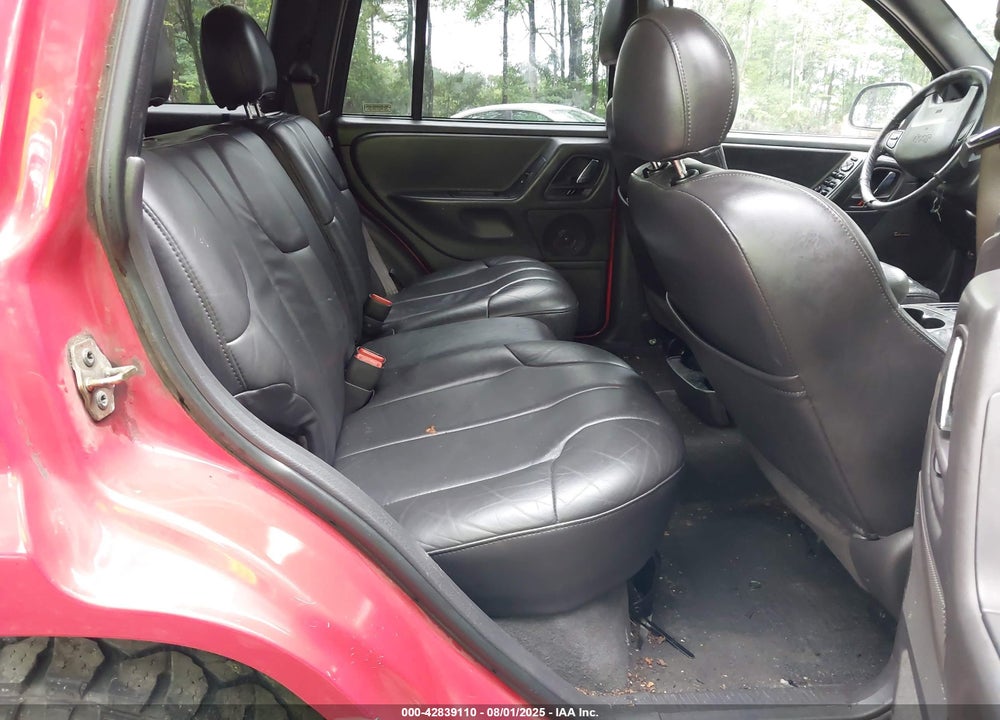 2000 JEEP GRAND CHEROKEE LAREDO VIN: 1J4GW48S7YC409319