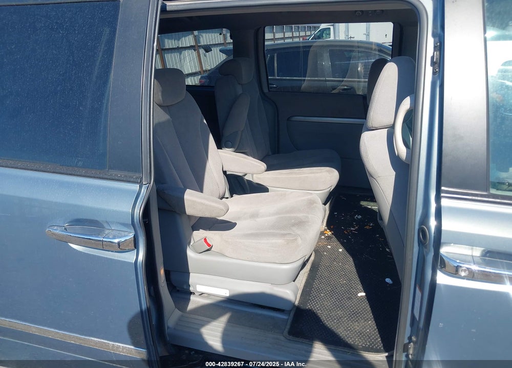 2007 HYUNDAI ENTOURAGE VIN: KNDMC233976024461