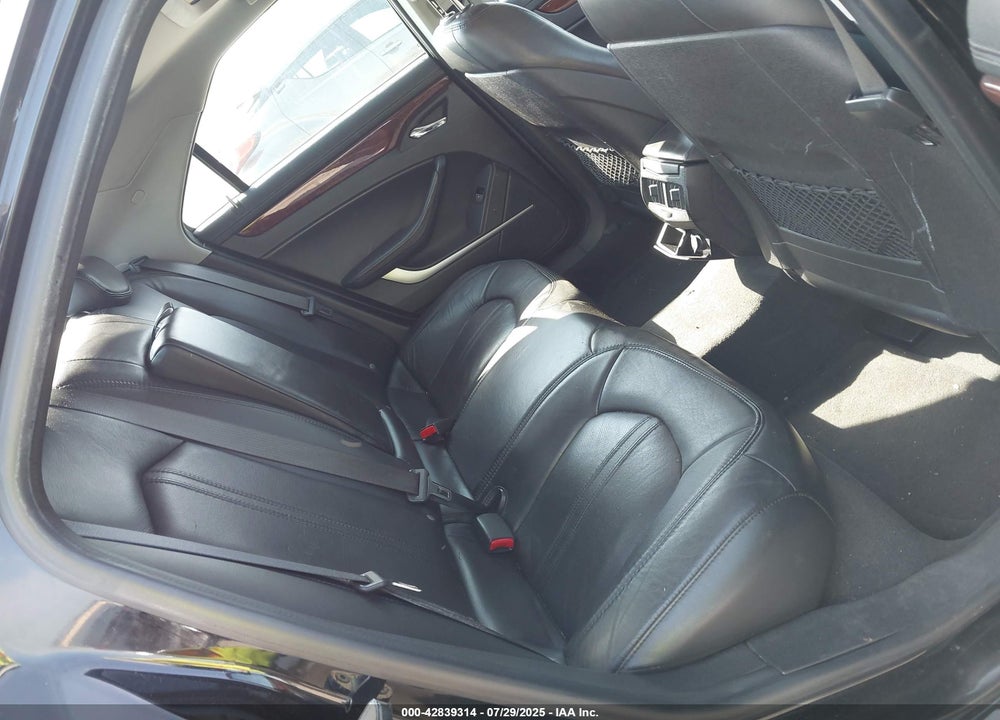 2011 CADILLAC CTS VIN: 1G6DE5EYXB0118464