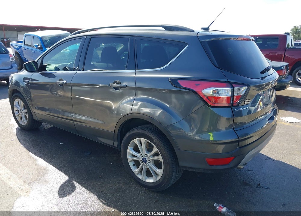 2017 FORD ESCAPE SE VIN: 1FMCU0G97HUC14568