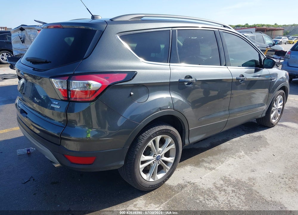 2017 FORD ESCAPE SE VIN: 1FMCU0G97HUC14568
