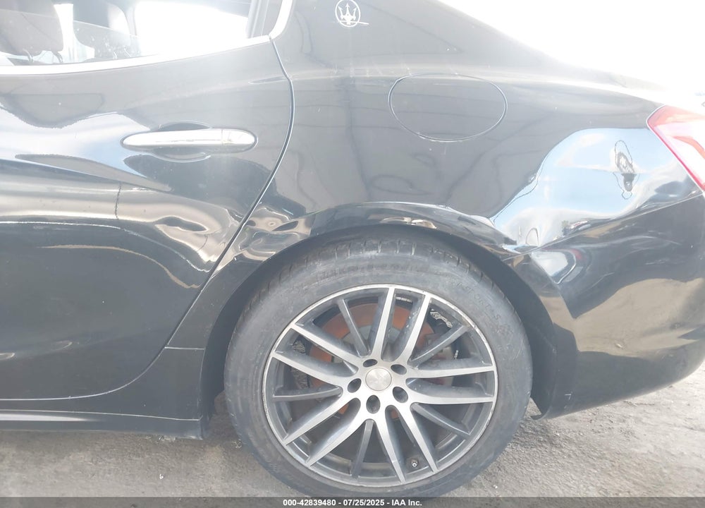 2018 MASERATI GHIBLI VIN: ZAM57XSA4J1295224