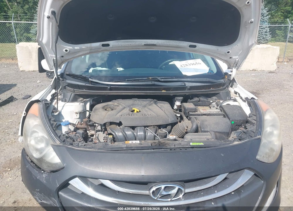 2013 HYUNDAI ELANTRA VIN: KMHD35LE0DU146941
