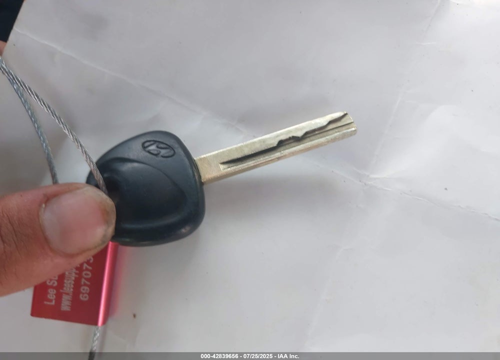 2013 HYUNDAI ELANTRA VIN: KMHD35LE0DU146941