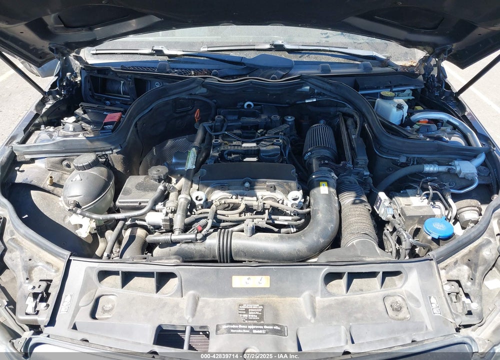 2014 MERCEDES-BENZ C CLASS VIN: WDDGJ4HB7EG278441