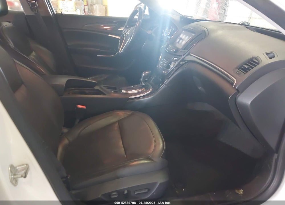 2017 BUICK REGAL TURBO PREMIUM II VIN: 2G4GR5GX9H9104567