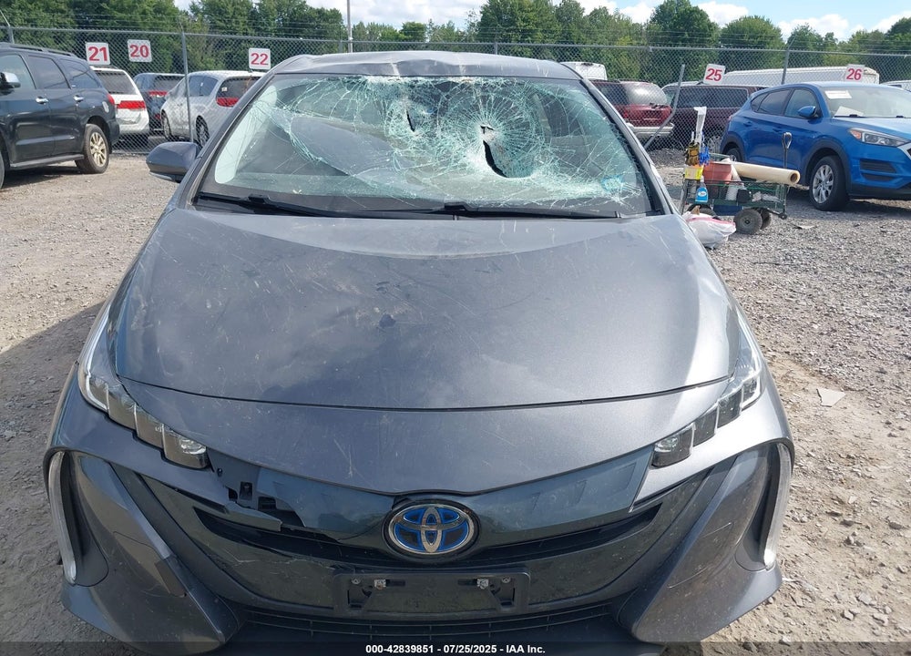 2021 TOYOTA PRIUS PRIME VIN: JTDKAMFP8M3181581