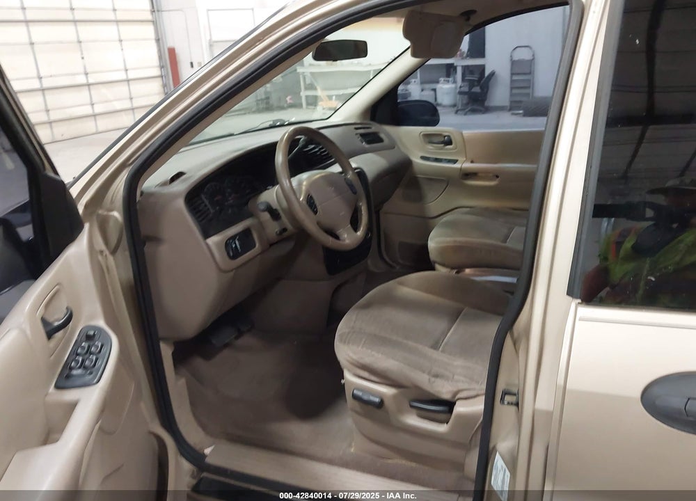 2000 FORD WINDSTAR LX VIN: 2FMZA5146YBB07272