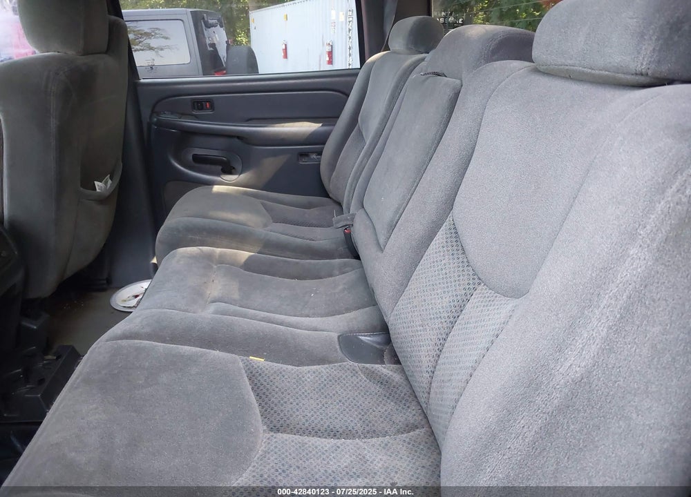 2004 CHEVROLET SILVERADO 2500 VIN: 1GCGK23U44F110099