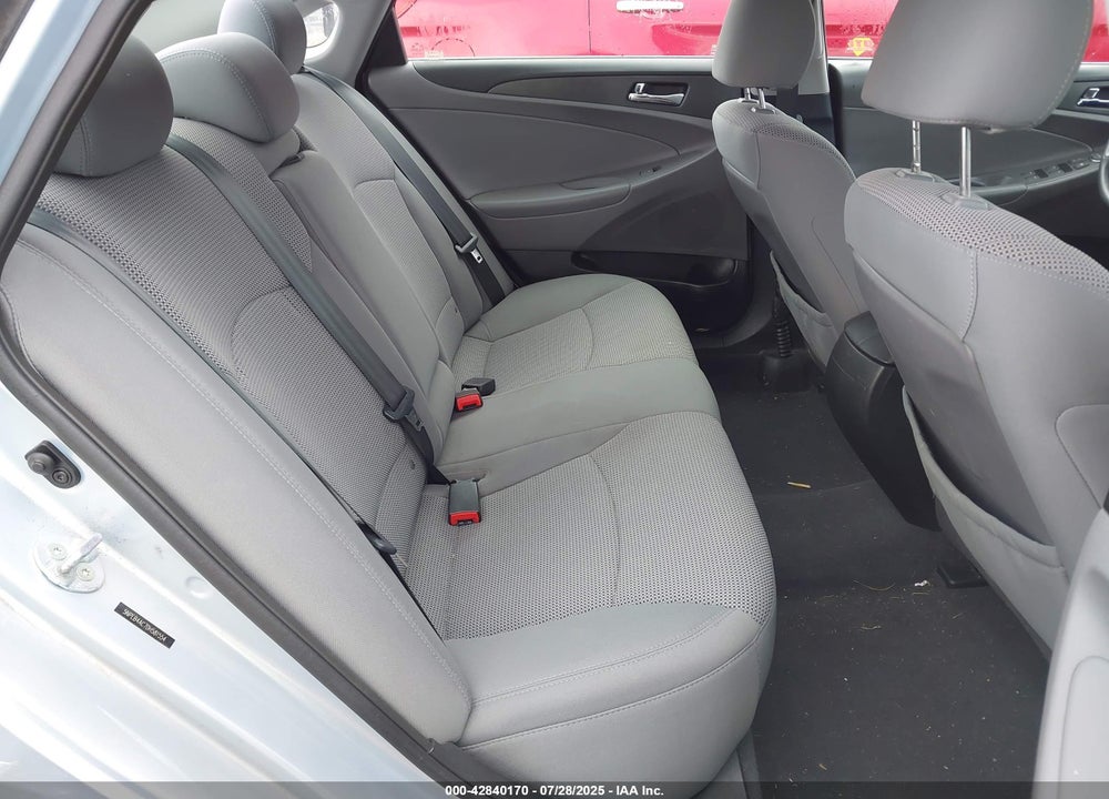 2013 HYUNDAI SONATA VIN: 5NPEB4AC7DH581554