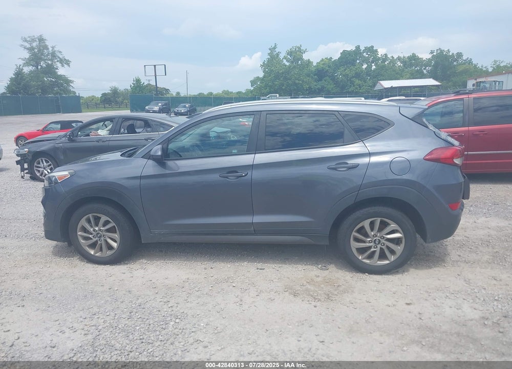 2016 HYUNDAI TUCSON SE VIN: KM8J3CA47GU228994