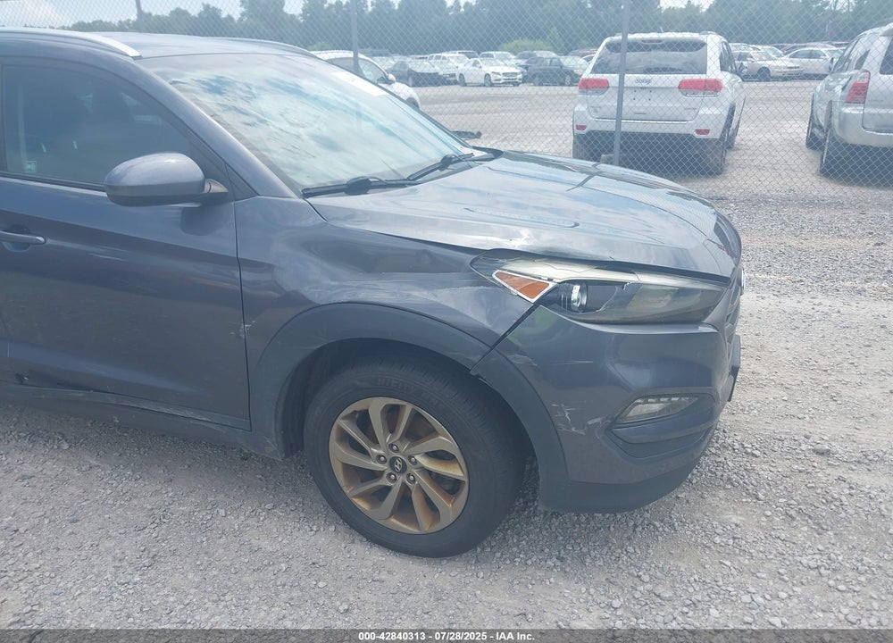 2016 HYUNDAI TUCSON SE VIN: KM8J3CA47GU228994