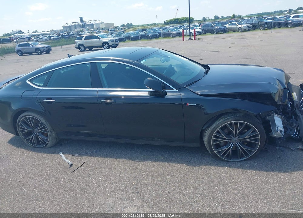 2016 AUDI A7 VIN: WAU2GAFC9GN043340