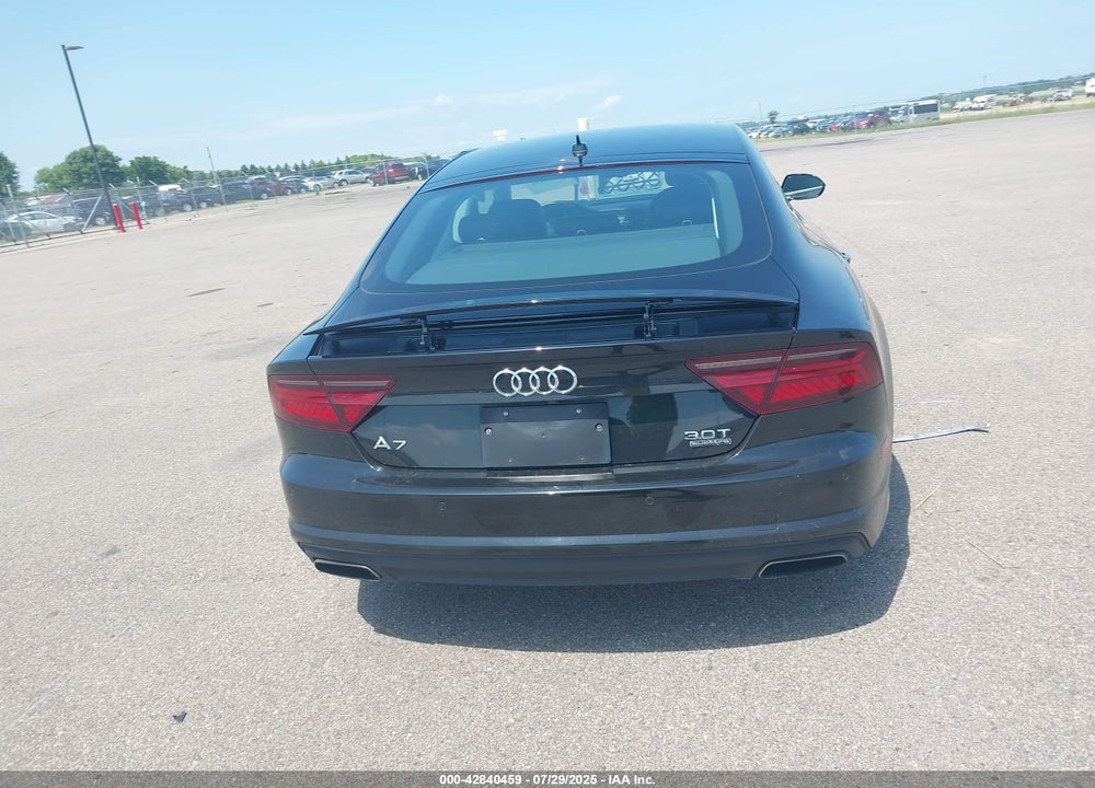 2016 AUDI A7 VIN: WAU2GAFC9GN043340
