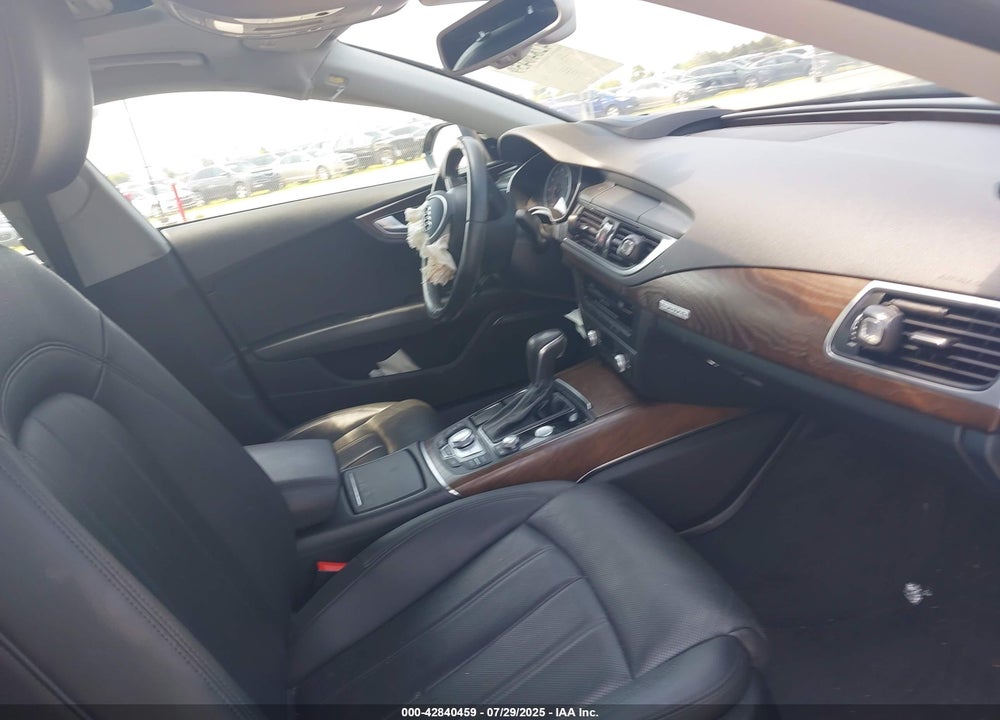 2016 AUDI A7 VIN: WAU2GAFC9GN043340