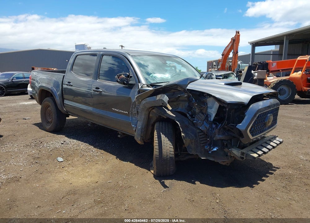2018 TOYOTA TACOMA VIN: 3TMCZ5AN8JM129242