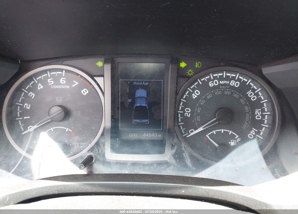 2018 TOYOTA TACOMA VIN: 3TMCZ5AN8JM129242