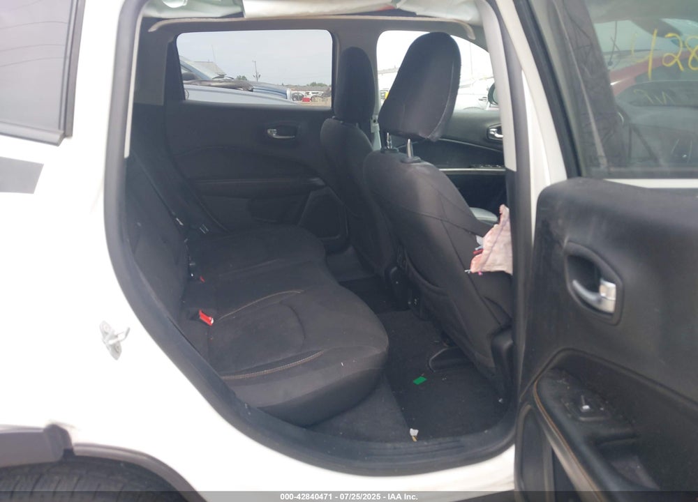 2018 JEEP COMPASS VIN: 3C4NJDAB5JT180039