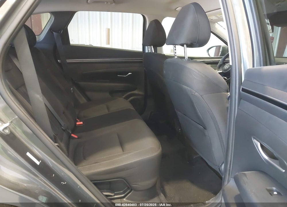 2024 HYUNDAI TUCSON HYBRID VIN: KM8JBCD10RU232182