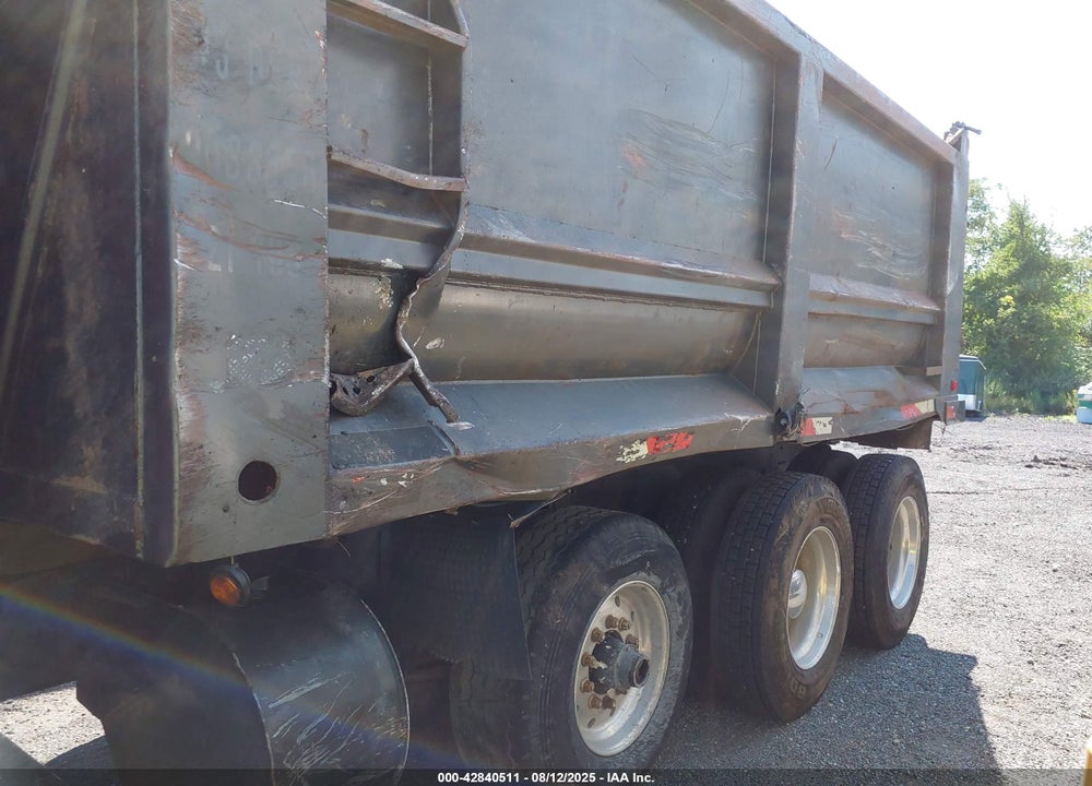 1997 MACK 600 RD600 VIN: 1M2P267C0VM031031