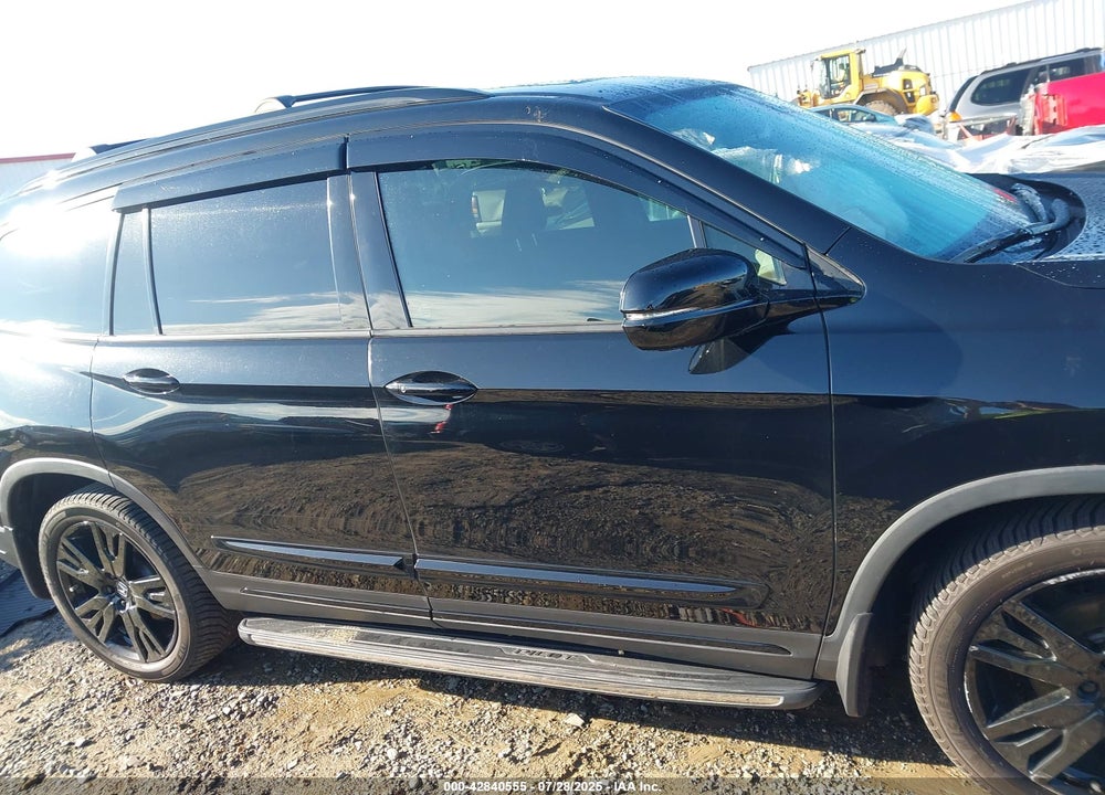 2022 HONDA PILOT VIN: 5FNYF6H73NB068517
