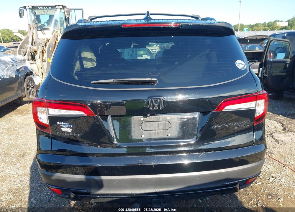2022 HONDA PILOT VIN: 5FNYF6H73NB068517