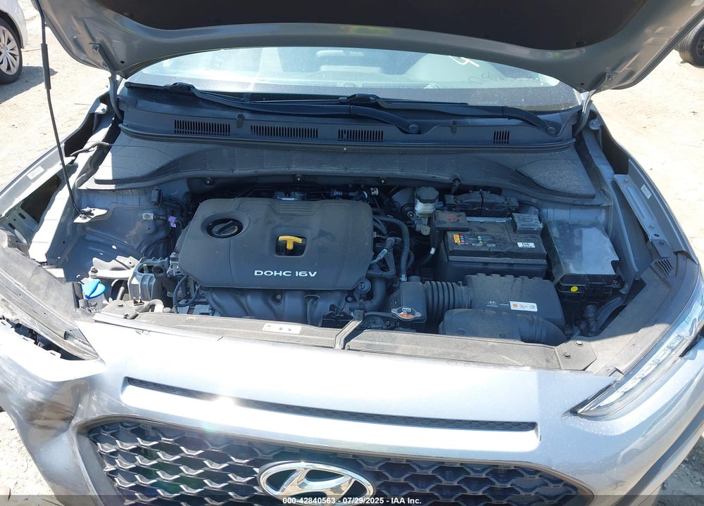 2021 HYUNDAI KONA SE VIN: KM8K1CAAXMU688694