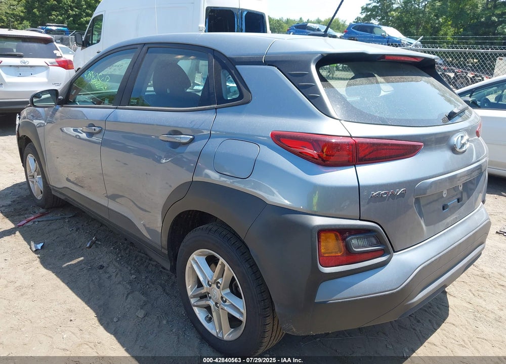 2021 HYUNDAI KONA SE VIN: KM8K1CAAXMU688694