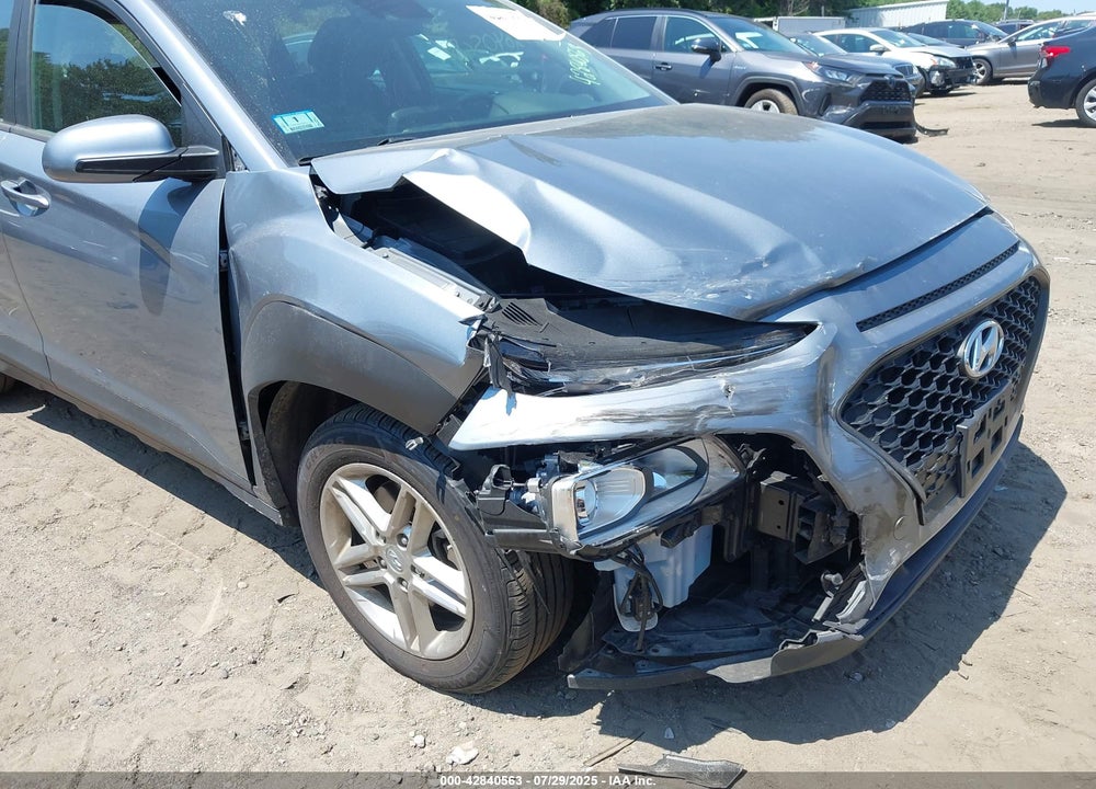 2021 HYUNDAI KONA SE VIN: KM8K1CAAXMU688694