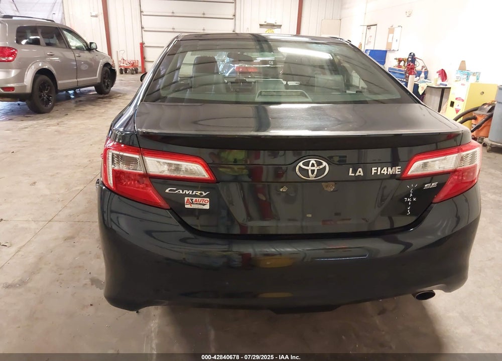 2013 TOYOTA CAMRY SE VIN: 4T1BF1FK5DU250088