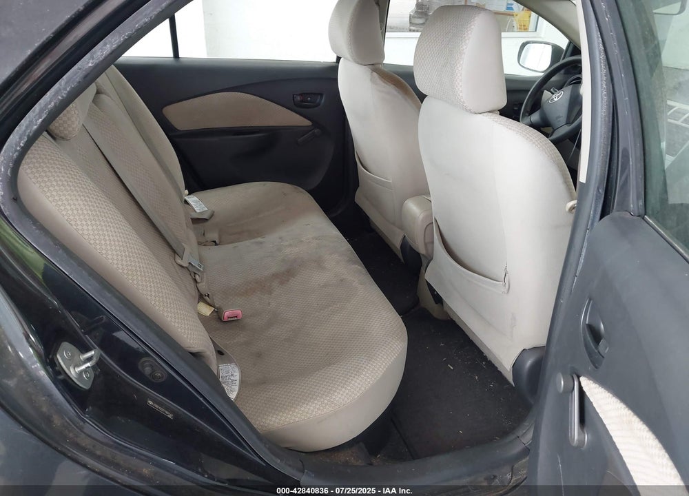 2007 TOYOTA YARIS VIN: JTDBT923371007167