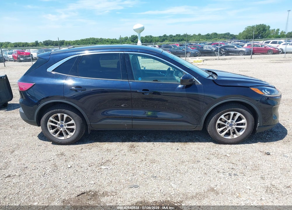 2021 FORD ESCAPE VIN: 1FMCU0G64MUA04414