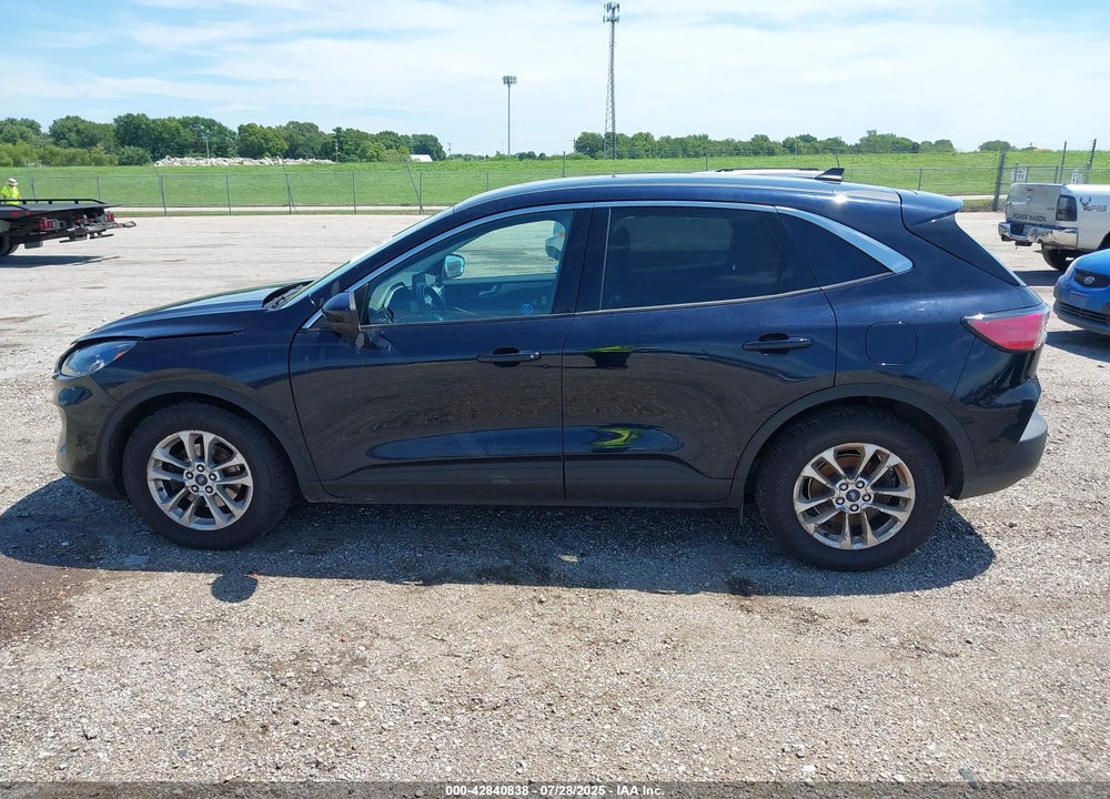 2021 FORD ESCAPE VIN: 1FMCU0G64MUA04414