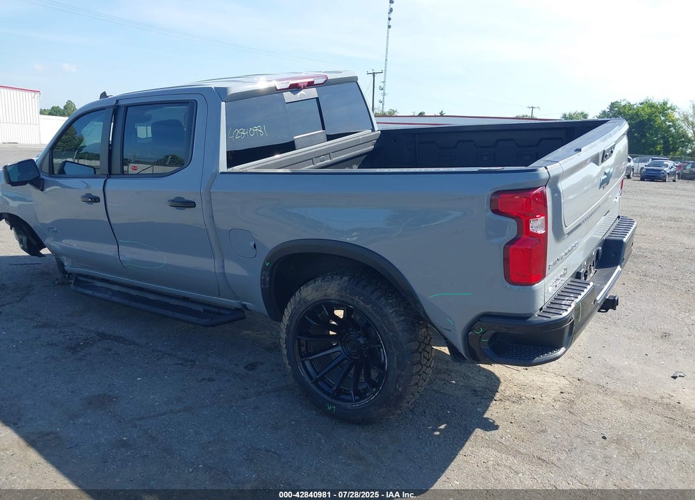 2024 CHEVROLET SILVERADO 1500 4WD SHORT BED ZR2 VIN: 3GCUDHE8XRG149737