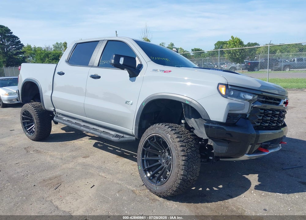 2024 CHEVROLET SILVERADO 1500 4WD SHORT BED ZR2 VIN: 3GCUDHE8XRG149737