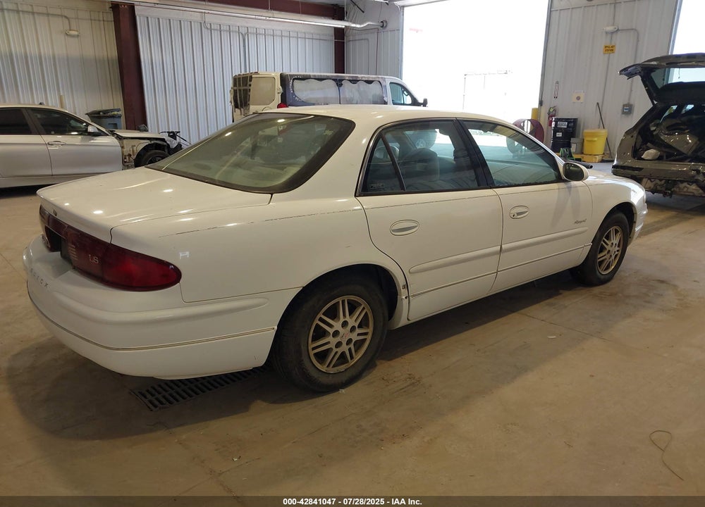 2000 BUICK REGAL VIN: 2G4WB52K2Y1117753