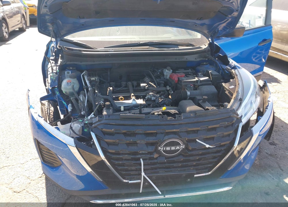 2023 NISSAN KICKS VIN: 3N1CP5BV2PL555739