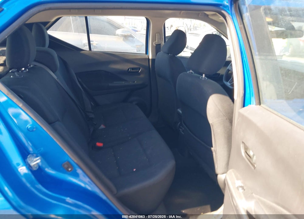 2023 NISSAN KICKS VIN: 3N1CP5BV2PL555739